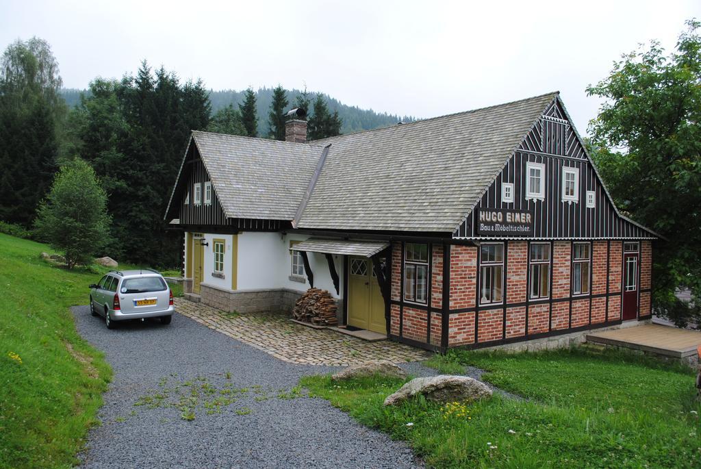 Chata Hugo - 3 Retreat Apartments Tanvald Bagian luar foto